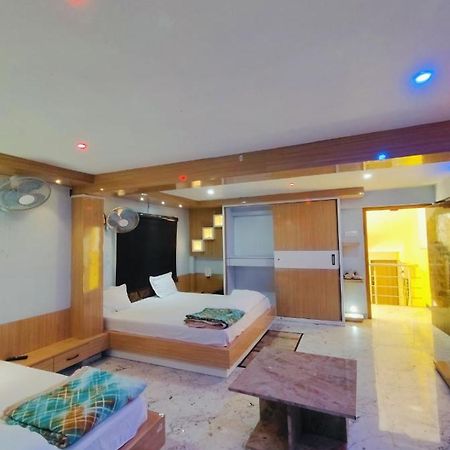 The Maheshwari Residency Otel Ayodhya Dış mekan fotoğraf